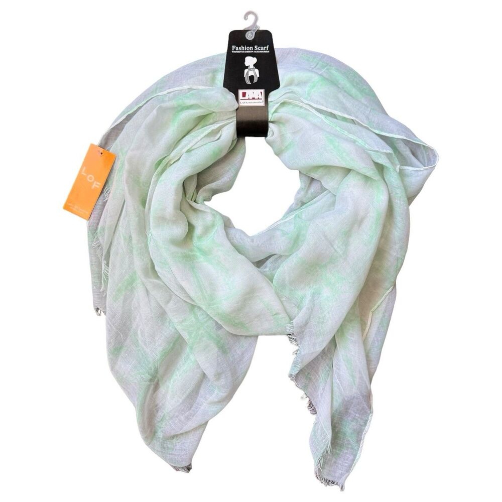 Love Of Fashion In New York Women's Mint Scarf One Size NWT Lightweight Woven